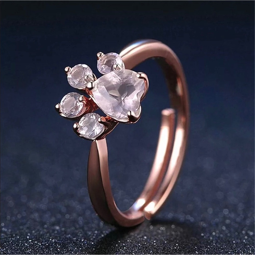 Rose gold and rose quartz paw print ring - Picture 4 of 4